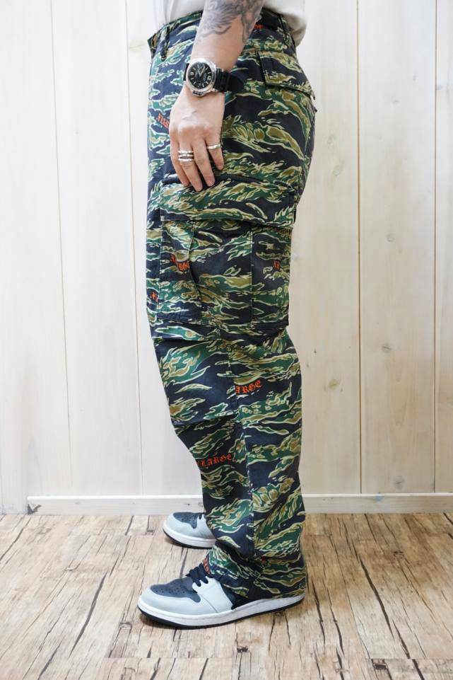 XLARGE エクストララージ 101243031012 CAMO CARGO PANTS カモカーゴパンツ OLIVE 正規通販 メンズ 若けれ  レディ